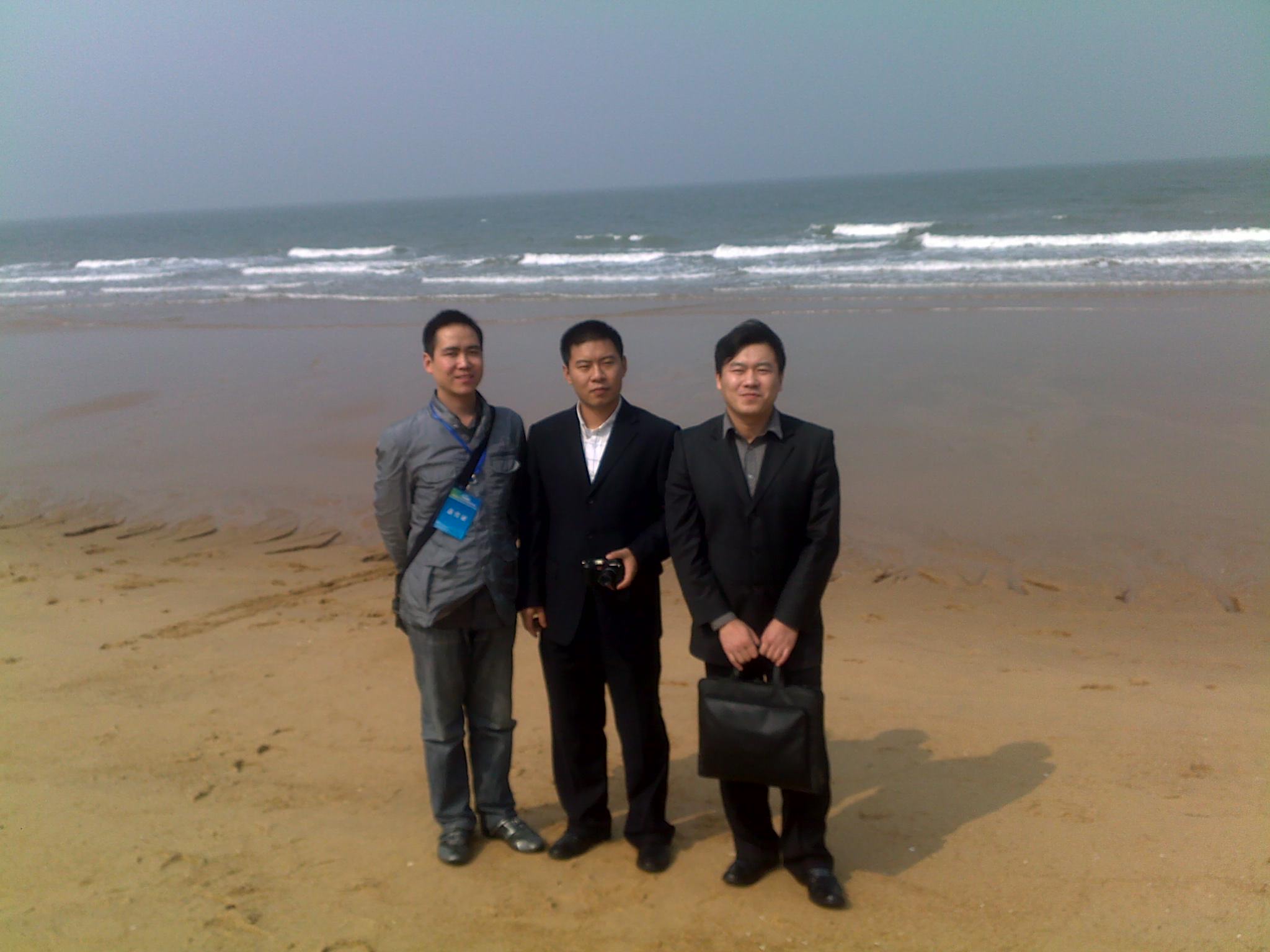 1716540925712188.jpg 20100116李国栋和中国SP联盟总编支瑞以及第一视频副总裁白羽.jpg